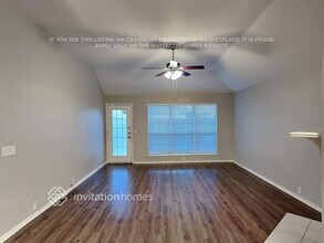 4737 Park Downs Dr in Fort Worth, TX - Foto de edificio - Building Photo