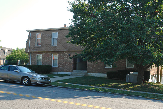 2401 Elderberry Ct in Lexington, KY - Building Photo - Building Photo