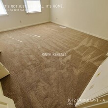 1042 Oriole Ln in Harrisonburg, VA - Foto de edificio - Building Photo