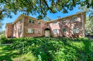 304 S Franklin Blvd in Tallahassee, FL - Building Photo