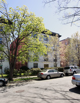 2829 28th St NW Apartments