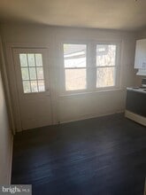 352 E Airy St in Norristown, PA - Building Photo - Building Photo