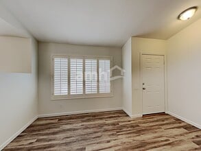 4722 E Silverwood Dr in Phoenix, AZ - Building Photo - Building Photo