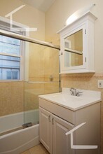 1111 Boylston St, Unit 21 in Boston, MA - Building Photo - Building Photo