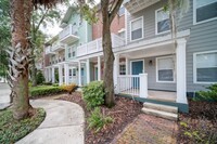 Woodbury Row in Gainesville, FL - Foto de edificio - Building Photo