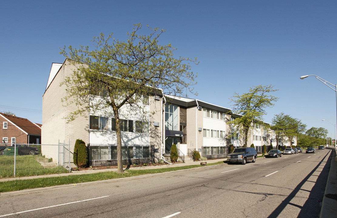 Pickford Place Apartments in Detroit, MI - Foto de edificio