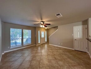 17920 Kenai Fjords Dr in Pflugerville, TX - Building Photo - Building Photo