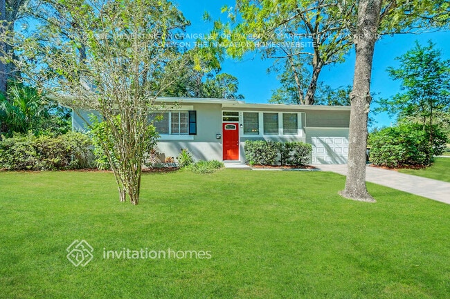 2459 Mercer Cir S in Jacksonville, FL - Foto de edificio - Building Photo