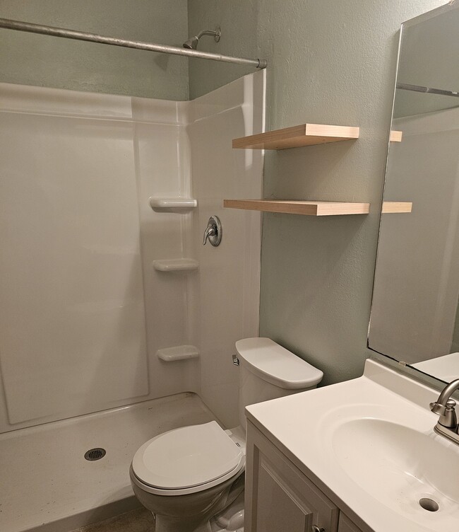 property at 215 Eldorado Dr