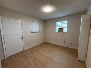 14140 NW 24th Ct in Opa Locka, FL - Building Photo - Building Photo