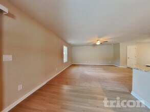 14 Ivy Bank Dr in Angier, NC - Foto de edificio - Building Photo