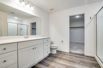 731 Yorkshire Dr in Lavon, TX - Foto de edificio - Building Photo