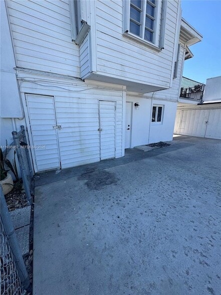 property at 290 NW 45th Ave