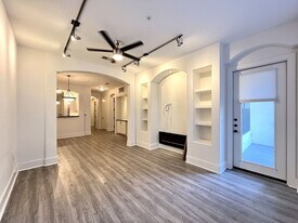 2600 Hillsboro Pike in Nashville, TN - Building Photo