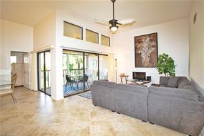586 Beachwalk Cir-Unit -O-303 in Naples, FL - Building Photo - Building Photo