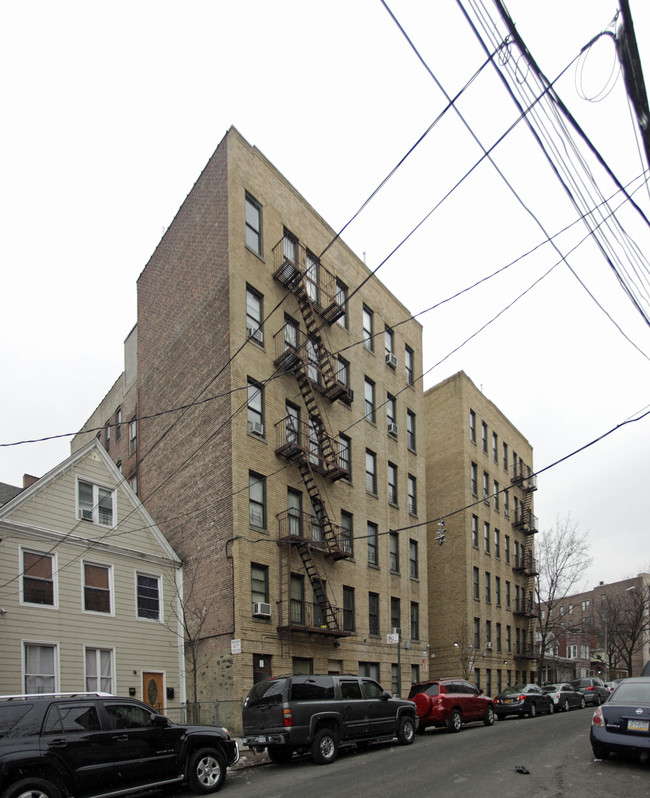 3346-3348 Hull Ave in Bronx, NY - Building Photo - Building Photo