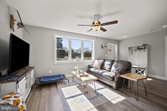 11021 Bowerman Rd in White Marsh, MD - Building Photo - Building Photo