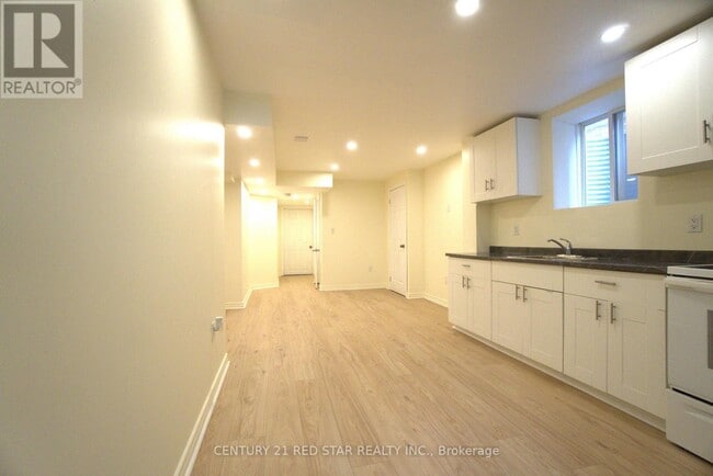 property at 521 Yates Dr