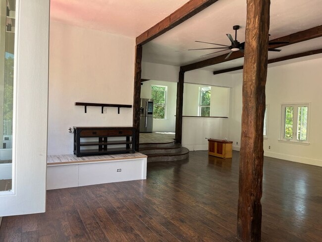 4209 Carnes Rd in Roseburg, OR - Building Photo - Building Photo