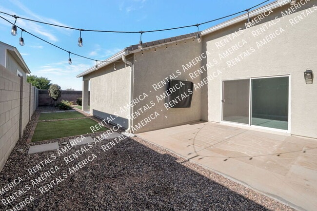 36990 N Aleutian Dr in Queen Creek, AZ - Building Photo - Building Photo