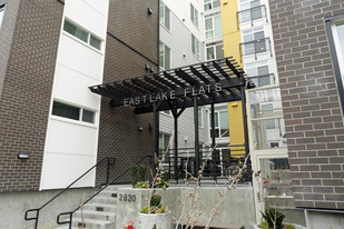 Eastlake Flats Apartamentos