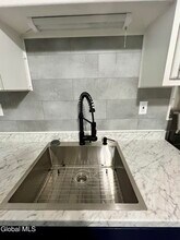 83 Arnold Ave in Amsterdam, NY - Building Photo - Building Photo