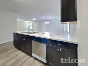 8511 Amistad Cove in Converse, TX - Building Photo - Building Photo