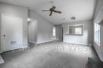 5793 Williamsburg Trce in Atlanta, GA - Building Photo - Building Photo