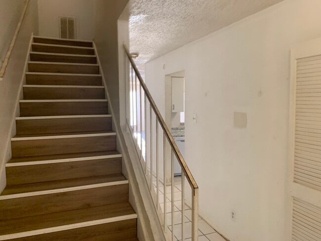 15536 Weldon Dr in Houston, TX - Building Photo - Building Photo