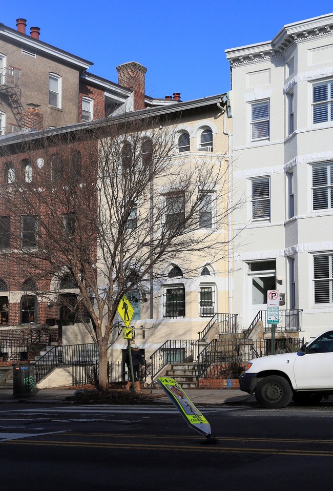 1847 Calvert St NW in Washington, DC - Building Photo - Building Photo