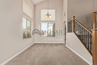 2242 W Green Tree Dr in San Tan Valley, AZ - Building Photo - Building Photo