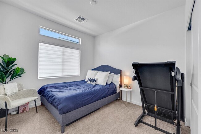 property at 5831 Indigo Knl Ave