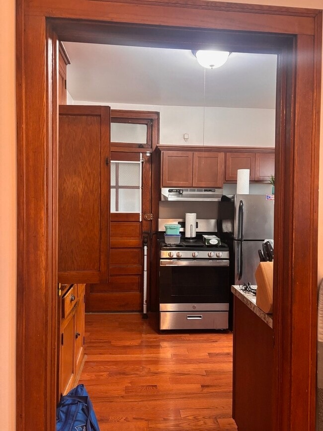 6832 W Medill Ave in Elmwood Park, IL - Building Photo - Building Photo