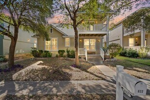 633 Fairway in Kyle, TX - Building Photo