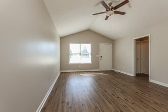 1171 Osborne Ln in Murfreesboro, TN - Building Photo - Building Photo