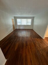 2117 Spring Park Rd in Jacksonville, FL - Building Photo - Building Photo