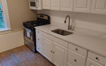 19 North St in Washingtonville, NY - Building Photo - Building Photo