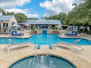 The Preserve at Travis Creek in Austin, TX - Foto de edificio - Building Photo