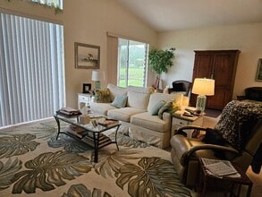 552 Calamondin Way SW in Vero Beach, FL - Building Photo - Building Photo