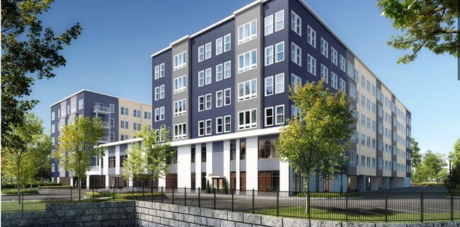 79 Pond St, Unit 505 in Waltham, MA - Building Photo - Building Photo