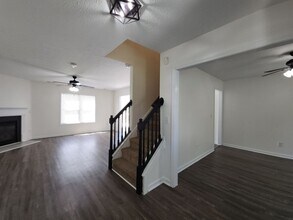 205 Ashcroft Dr in Jacksonville, NC - Building Photo - Building Photo