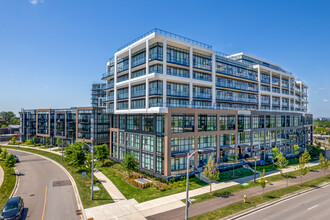 70 George Butchart Dr in Toronto, ON - Building Photo - Building Photo