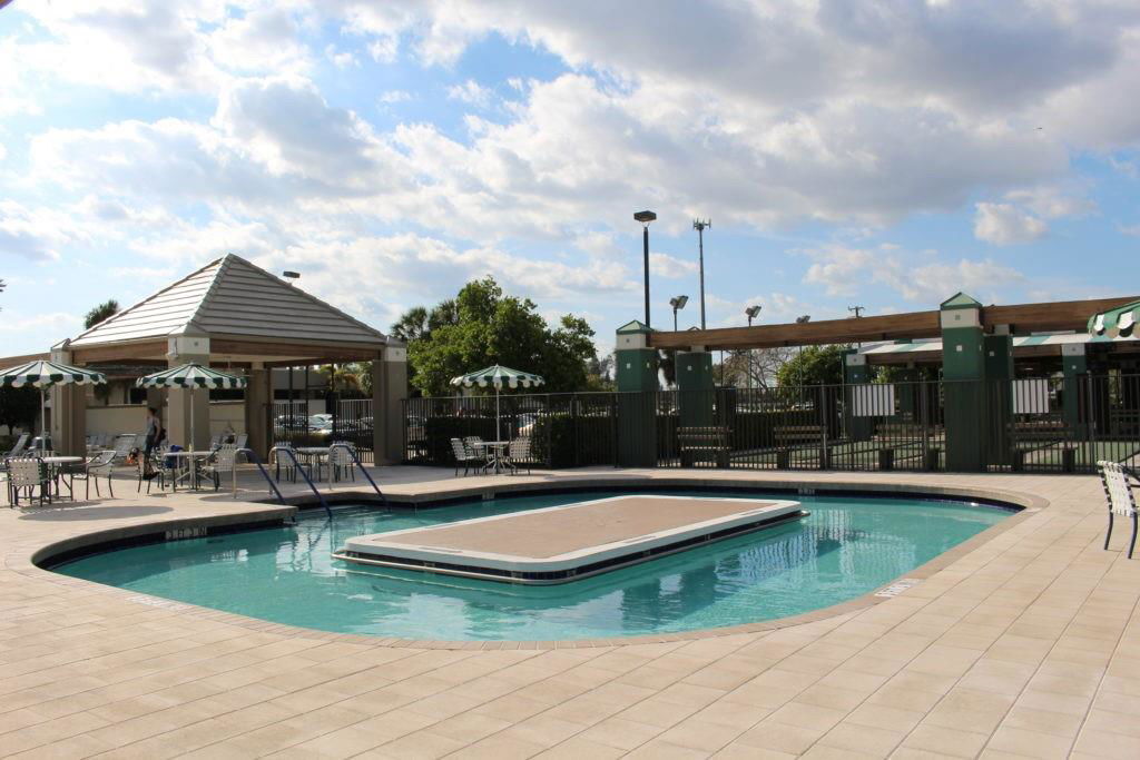 1905 Bermuda Cir in Coconut Creek, FL - Foto de edificio