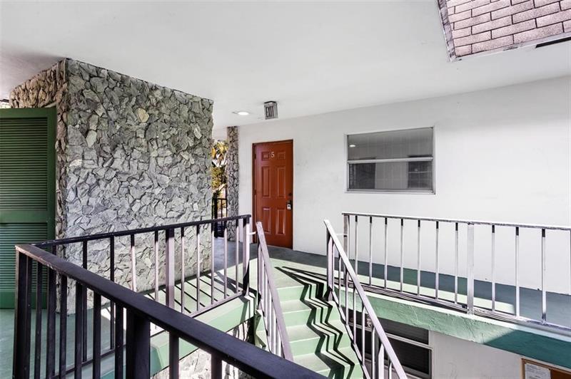 336 SW 1st St in Pompano Beach, FL - Building Photo