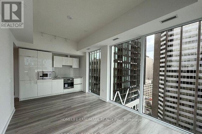 121 St Patrick St in Toronto, ON - Building Photo - Building Photo