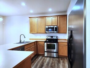 19117 97th Ave Ct E in Puyallup, WA - Building Photo - Building Photo