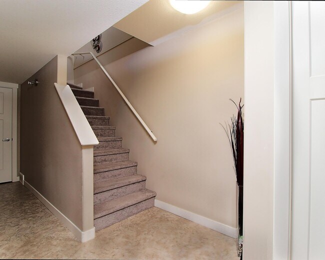 909 Skyview Ranch Grove NE in Calgary, AB - Building Photo - Building Photo