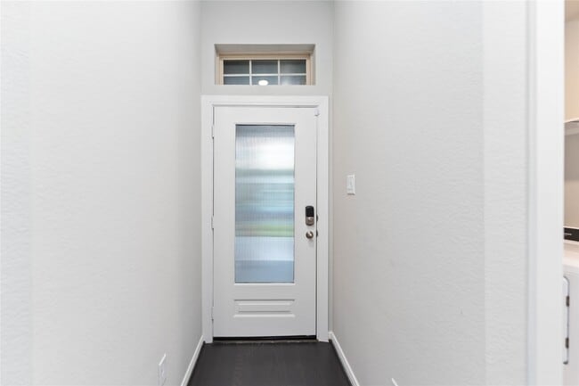 property at 7334 Lake Arrowhead Ln