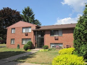 Grecian Gardens Apartments Rochester Ny Building Photo Grecian Gardens Apartments In Rochester