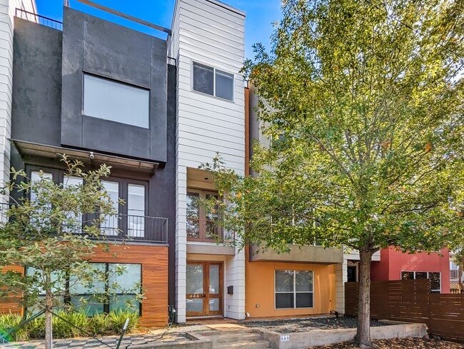 property at 444 Oxford St